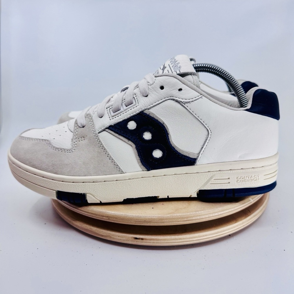 Saucony Sonic Low Shoes Mens 9 White Navy Retro Leather Sneakers New